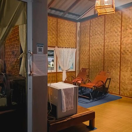 แม่อุ๊ยโฮมสเตย์&Mae Uai Homestay Ban Pok Nai Екстериор снимка